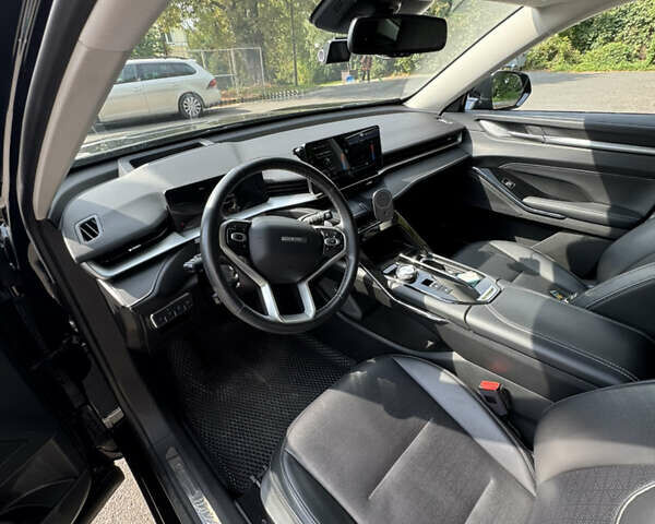 Черный Haval H6, объемом двигателя 2 л и пробегом 67 тыс. км за 22000 $, фото 21 на Automoto.ua