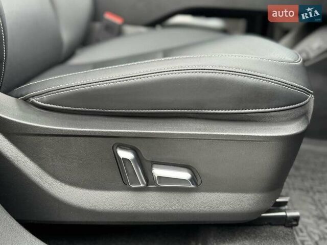 Чорний Haval H6, об'ємом двигуна 2 л та пробігом 49 тис. км за 20500 $, фото 64 на Automoto.ua