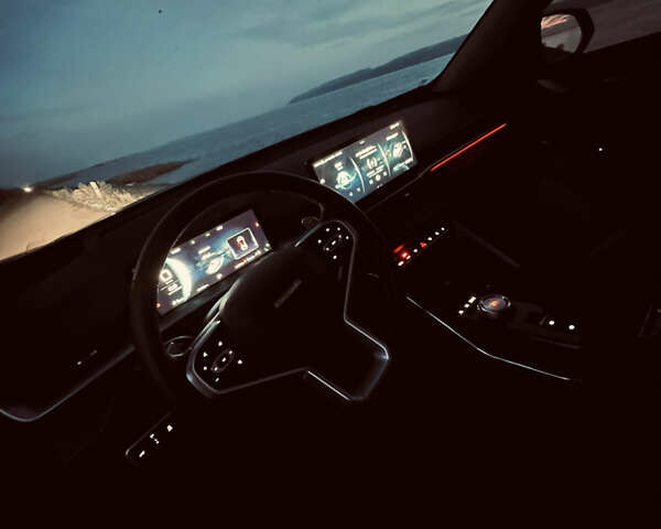 Черный Haval H6, объемом двигателя 2 л и пробегом 75 тыс. км за 21000 $, фото 2 на Automoto.ua