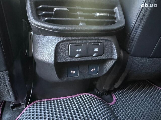 Чорний Haval H6, об'ємом двигуна 2 л та пробігом 86 тис. км за 21990 $, фото 21 на Automoto.ua