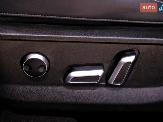 Черный Haval H6, объемом двигателя 2 л и пробегом 56 тыс. км за 17900 $, фото 25 на Automoto.ua