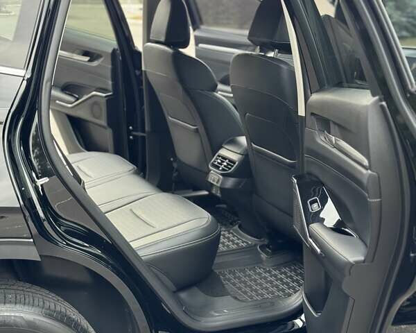 Черный Haval H6, объемом двигателя 2 л и пробегом 71 тыс. км за 19900 $, фото 56 на Automoto.ua