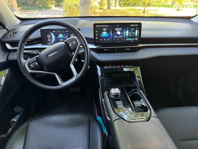 Чорний Haval H6, об'ємом двигуна 2 л та пробігом 86 тис. км за 21990 $, фото 20 на Automoto.ua