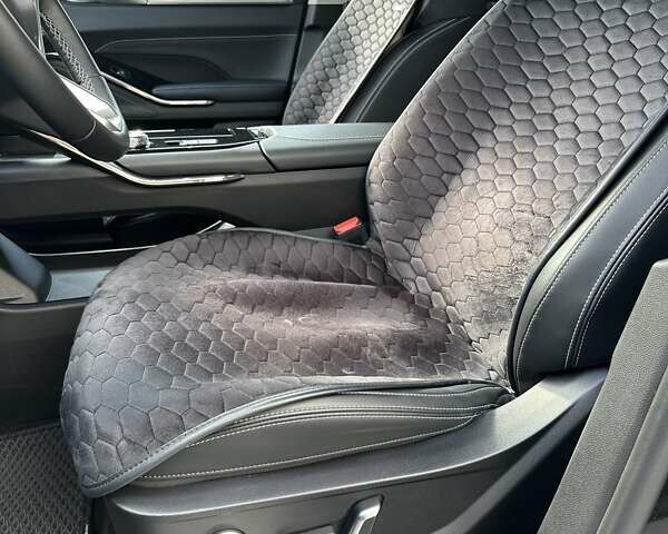 Чорний Haval H6, об'ємом двигуна 2 л та пробігом 37 тис. км за 25800 $, фото 8 на Automoto.ua