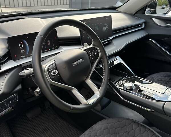Чорний Haval H6, об'ємом двигуна 2 л та пробігом 37 тис. км за 25800 $, фото 7 на Automoto.ua