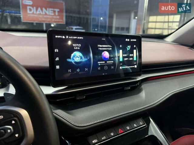 Черный Haval H6, объемом двигателя 2 л и пробегом 29 тыс. км за 25500 $, фото 38 на Automoto.ua