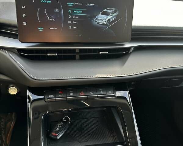 Чорний Haval H6, об'ємом двигуна 2 л та пробігом 37 тис. км за 25800 $, фото 11 на Automoto.ua