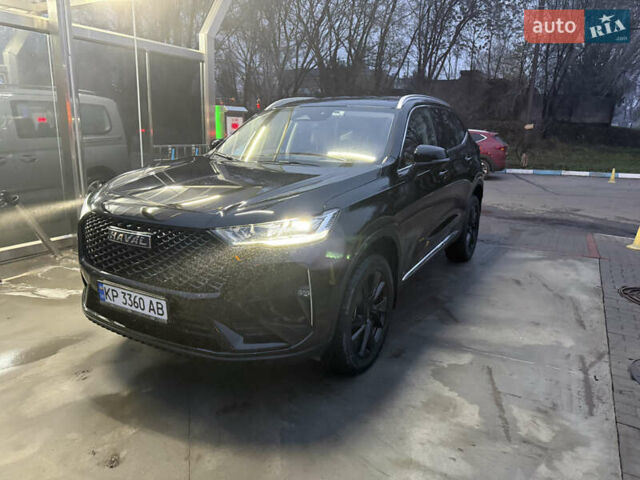 Черный Haval H6, объемом двигателя 2 л и пробегом 29 тыс. км за 25500 $, фото 2 на Automoto.ua