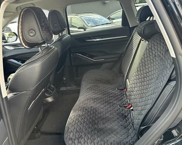 Чорний Haval H6, об'ємом двигуна 2 л та пробігом 37 тис. км за 25800 $, фото 5 на Automoto.ua
