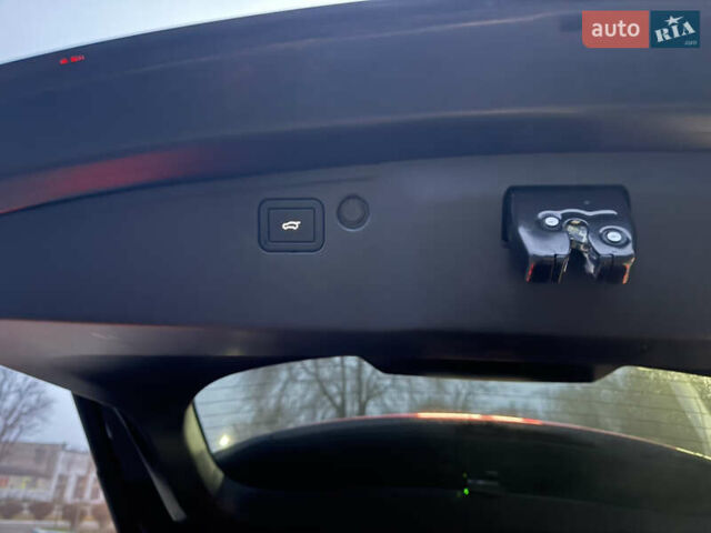 Черный Haval H6, объемом двигателя 2 л и пробегом 29 тыс. км за 25500 $, фото 24 на Automoto.ua