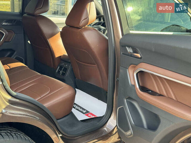 Коричневый Haval H6, объемом двигателя 2 л и пробегом 143 тыс. км за 13690 $, фото 17 на Automoto.ua