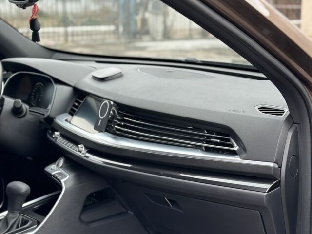 Коричневый Haval H6, объемом двигателя 2 л и пробегом 102 тыс. км за 19300 $, фото 7 на Automoto.ua