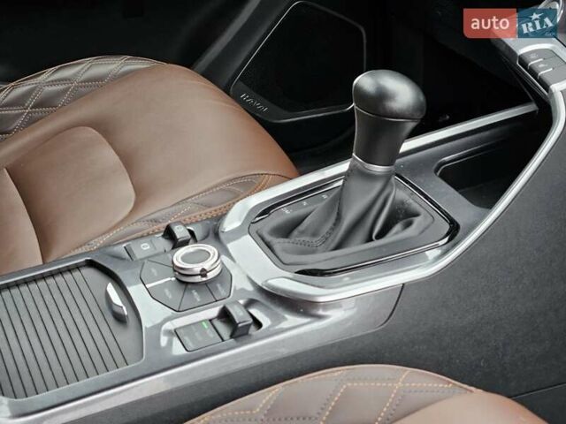 Коричневый Haval H6, объемом двигателя 1.97 л и пробегом 11 тыс. км за 19900 $, фото 4 на Automoto.ua