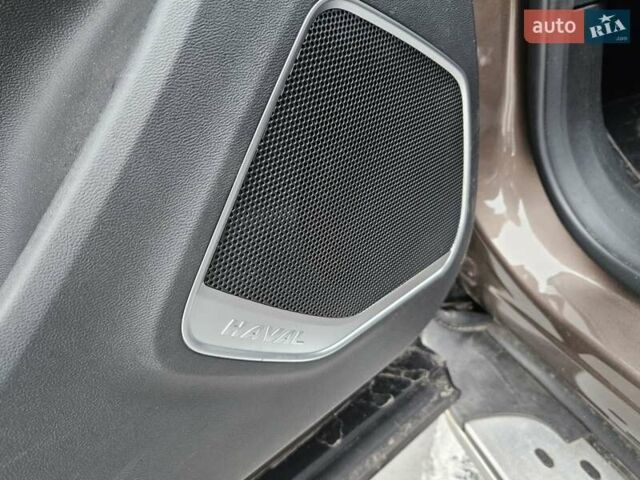 Коричневый Haval H6, объемом двигателя 1.97 л и пробегом 11 тыс. км за 19900 $, фото 10 на Automoto.ua