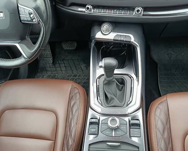 Коричневый Haval H6, объемом двигателя 1.97 л и пробегом 22 тыс. км за 22000 $, фото 23 на Automoto.ua