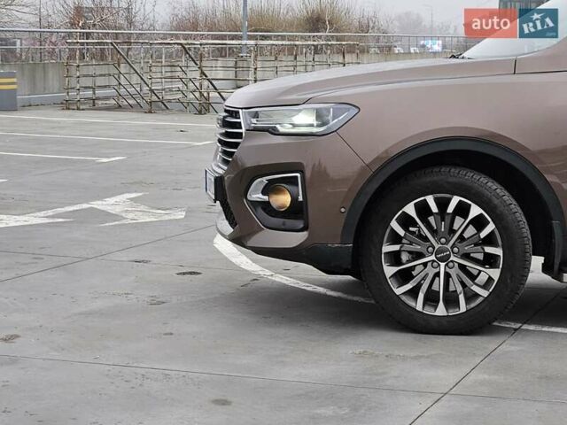 Коричневый Haval H6, объемом двигателя 1.97 л и пробегом 11 тыс. км за 19900 $, фото 40 на Automoto.ua