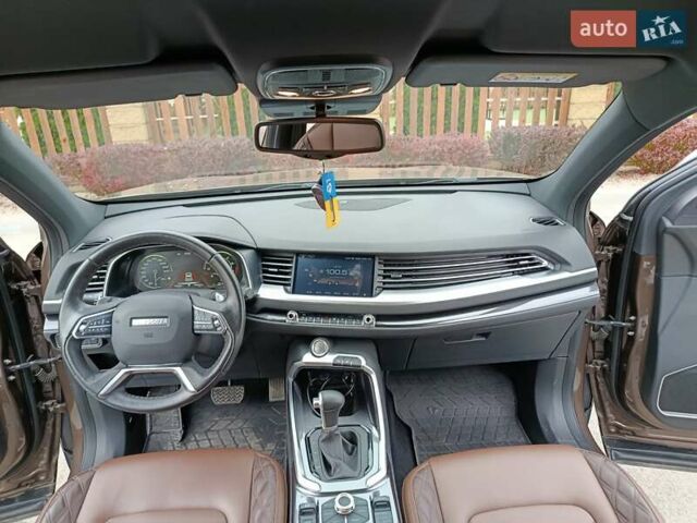 Коричневый Haval H6, объемом двигателя 1.97 л и пробегом 22 тыс. км за 22000 $, фото 17 на Automoto.ua
