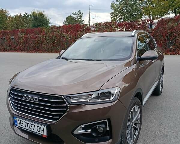 Коричневый Haval H6, объемом двигателя 1.97 л и пробегом 22 тыс. км за 22000 $, фото 2 на Automoto.ua