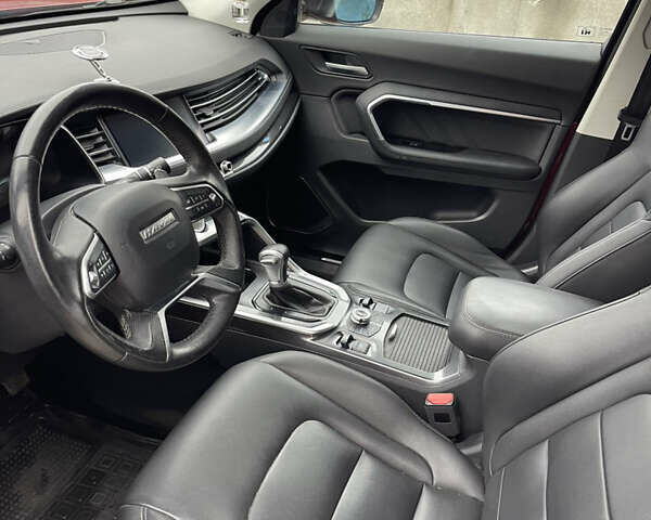 Красный Haval H6, объемом двигателя 1.97 л и пробегом 97 тыс. км за 16200 $, фото 8 на Automoto.ua