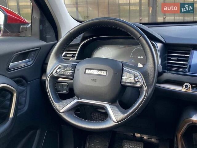 Красный Haval H6, объемом двигателя 1.97 л и пробегом 17 тыс. км за 18990 $, фото 23 на Automoto.ua