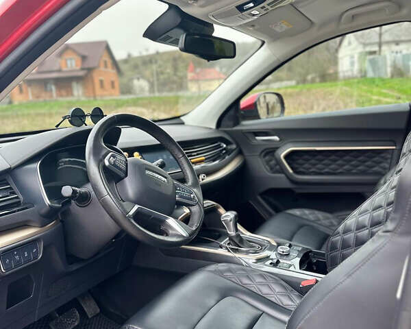 Красный Haval H6, объемом двигателя 2 л и пробегом 60 тыс. км за 15500 $, фото 6 на Automoto.ua