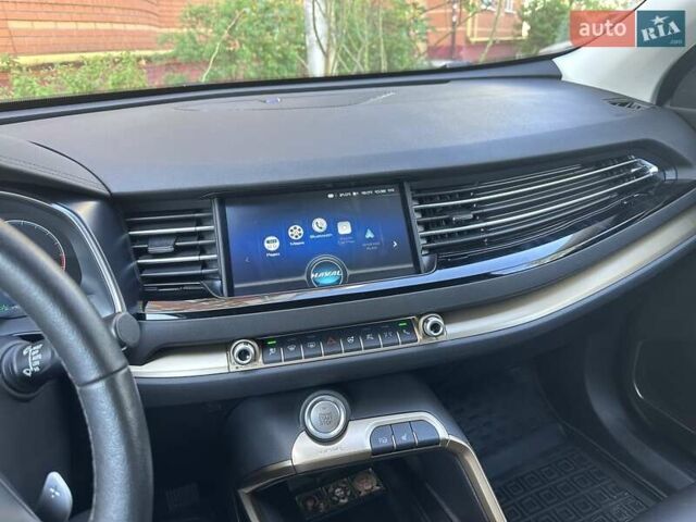 Красный Haval H6, объемом двигателя 1.97 л и пробегом 18 тыс. км за 17355 $, фото 9 на Automoto.ua
