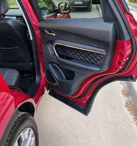 Красный Haval H6, объемом двигателя 1.97 л и пробегом 15 тыс. км за 15500 $, фото 15 на Automoto.ua