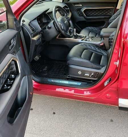 Красный Haval H6, объемом двигателя 1.97 л и пробегом 15 тыс. км за 15500 $, фото 11 на Automoto.ua