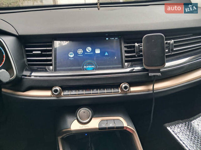 Haval H6, объемом двигателя 0 л и пробегом 25 тыс. км за 20500 $, фото 2 на Automoto.ua