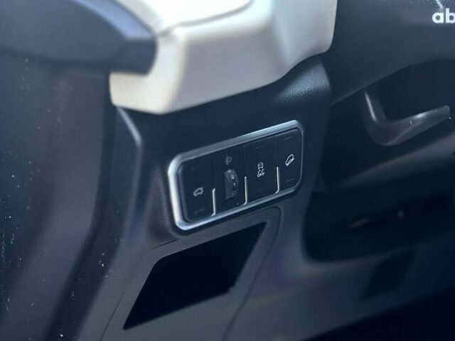 Haval H6, объемом двигателя 2 л и пробегом 13 тыс. км за 24500 $, фото 12 на Automoto.ua