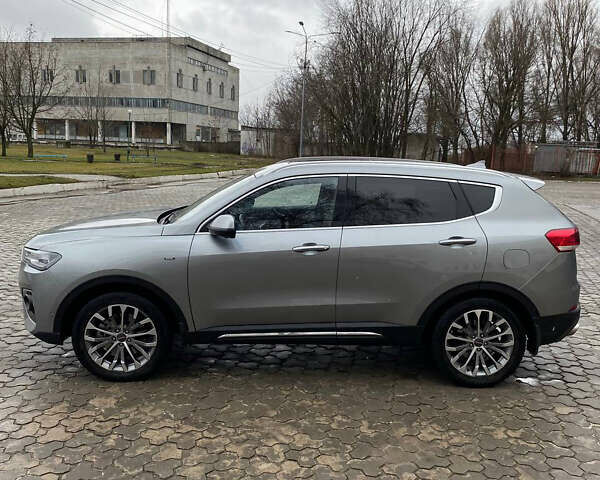 Серый Haval H6, объемом двигателя 1.97 л и пробегом 175 тыс. км за 12999 $, фото 2 на Automoto.ua
