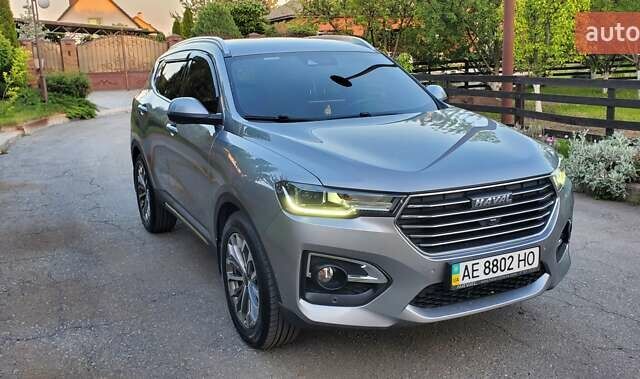 Сірий Haval H6, об'ємом двигуна 1.97 л та пробігом 123 тис. км за 15900 $, фото 4 на Automoto.ua