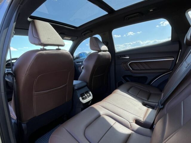 Серый Haval H6, объемом двигателя 2 л и пробегом 94 тыс. км за 15500 $, фото 12 на Automoto.ua