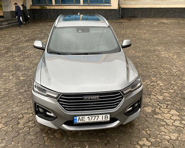 Серый Haval H6, объемом двигателя 1.97 л и пробегом 175 тыс. км за 12999 $, фото 6 на Automoto.ua