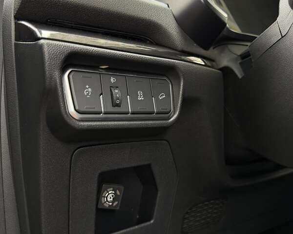 Серый Haval H6, объемом двигателя 1.97 л и пробегом 99 тыс. км за 12800 $, фото 21 на Automoto.ua