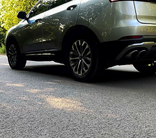 Серый Haval H6, объемом двигателя 2 л и пробегом 117 тыс. км за 16300 $, фото 4 на Automoto.ua