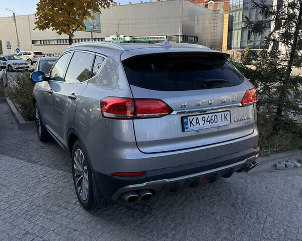 Серый Haval H6, объемом двигателя 2 л и пробегом 65 тыс. км за 17500 $, фото 2 на Automoto.ua