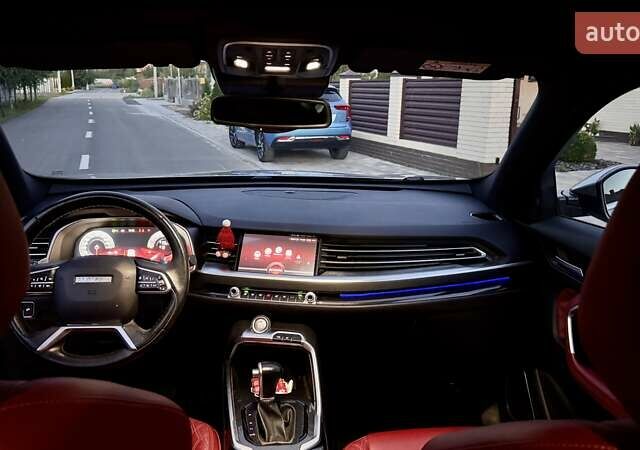 Серый Haval H6, объемом двигателя 2 л и пробегом 88 тыс. км за 16200 $, фото 7 на Automoto.ua