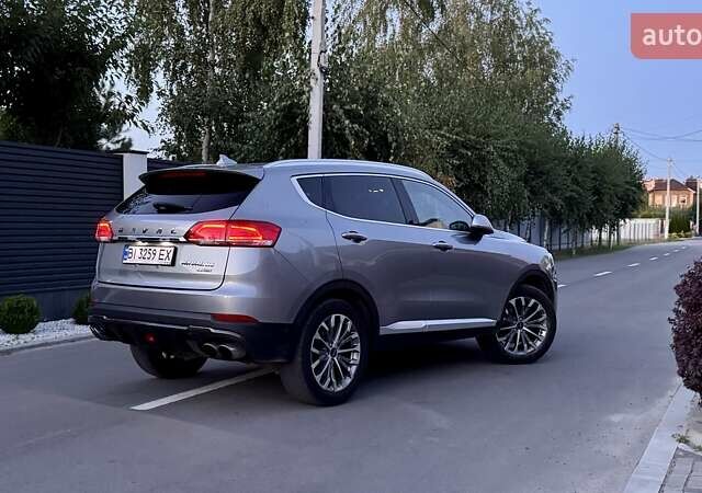 Серый Haval H6, объемом двигателя 2 л и пробегом 88 тыс. км за 16200 $, фото 1 на Automoto.ua