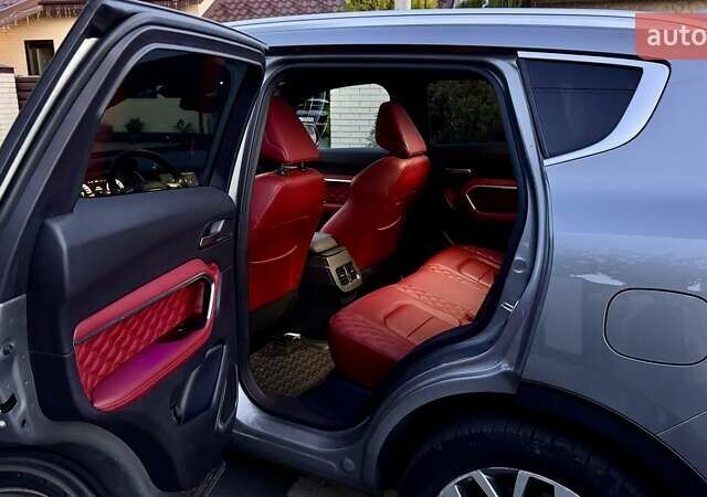 Серый Haval H6, объемом двигателя 2 л и пробегом 88 тыс. км за 16200 $, фото 6 на Automoto.ua