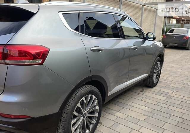 Сірий Haval H6, об'ємом двигуна 1.97 л та пробігом 57 тис. км за 18500 $, фото 3 на Automoto.ua