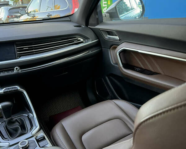 Серый Haval H6, объемом двигателя 2 л и пробегом 65 тыс. км за 17500 $, фото 13 на Automoto.ua