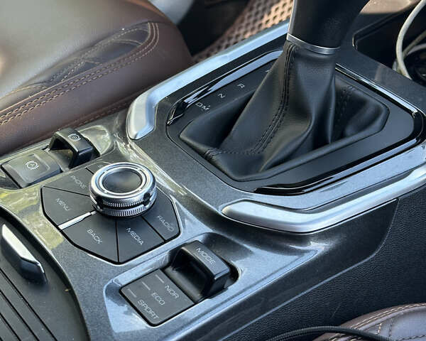 Серый Haval H6, объемом двигателя 1.97 л и пробегом 84 тыс. км за 17000 $, фото 10 на Automoto.ua