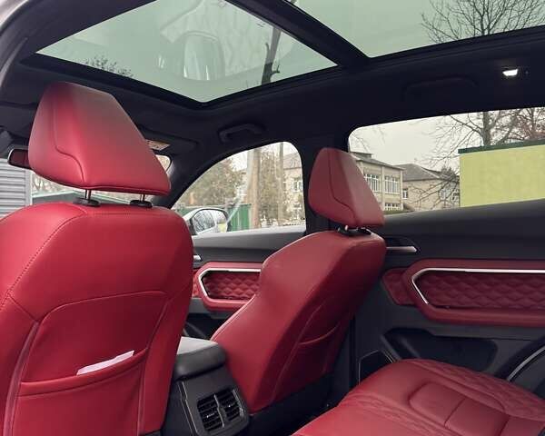 Сірий Haval H6, об'ємом двигуна 1.97 л та пробігом 92 тис. км за 15000 $, фото 17 на Automoto.ua