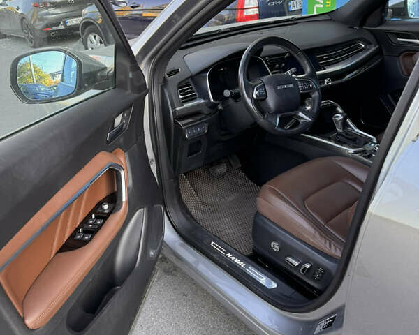 Серый Haval H6, объемом двигателя 2 л и пробегом 65 тыс. км за 17500 $, фото 14 на Automoto.ua