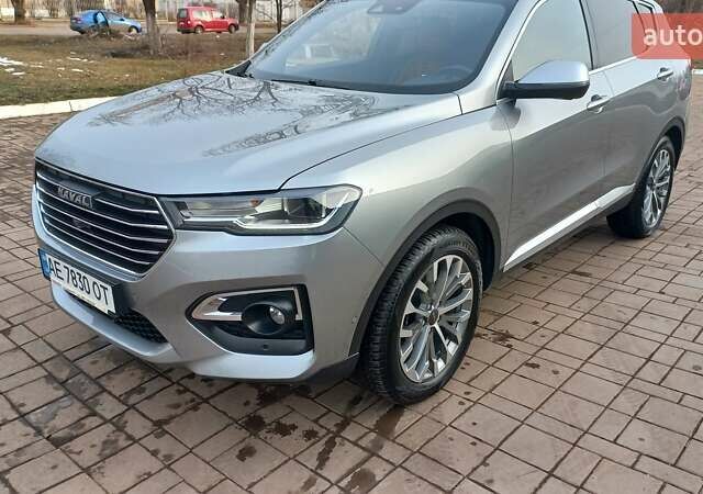 Серый Haval H6, объемом двигателя 1.97 л и пробегом 96 тыс. км за 16000 $, фото 3 на Automoto.ua