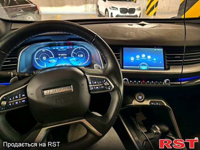 Серый Haval H6, объемом двигателя 2 л и пробегом 48 тыс. км за 15700 $, фото 6 на Automoto.ua