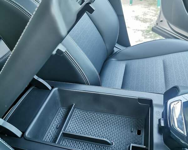 Сірий Haval H6, об'ємом двигуна 2 л та пробігом 54 тис. км за 24000 $, фото 38 на Automoto.ua