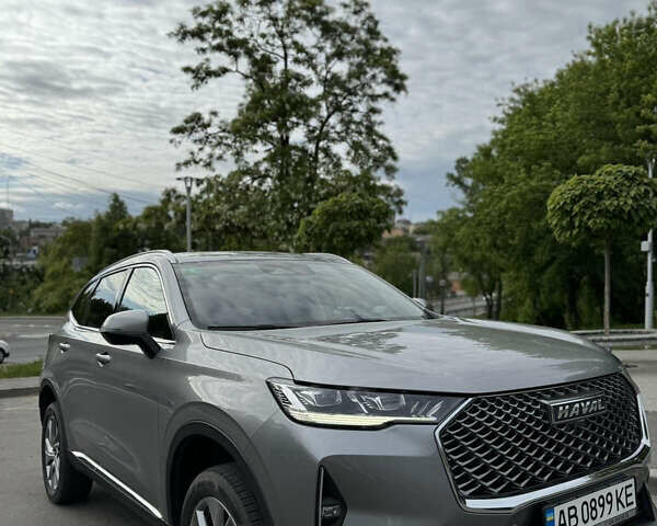 Серый Haval H6, объемом двигателя 2 л и пробегом 56 тыс. км за 19985 $, фото 2 на Automoto.ua
