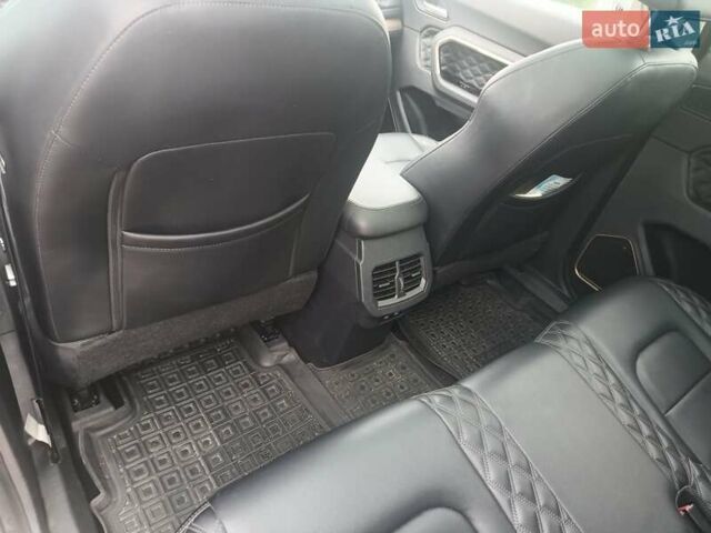 Серый Haval H6, объемом двигателя 2 л и пробегом 51 тыс. км за 15400 $, фото 1 на Automoto.ua